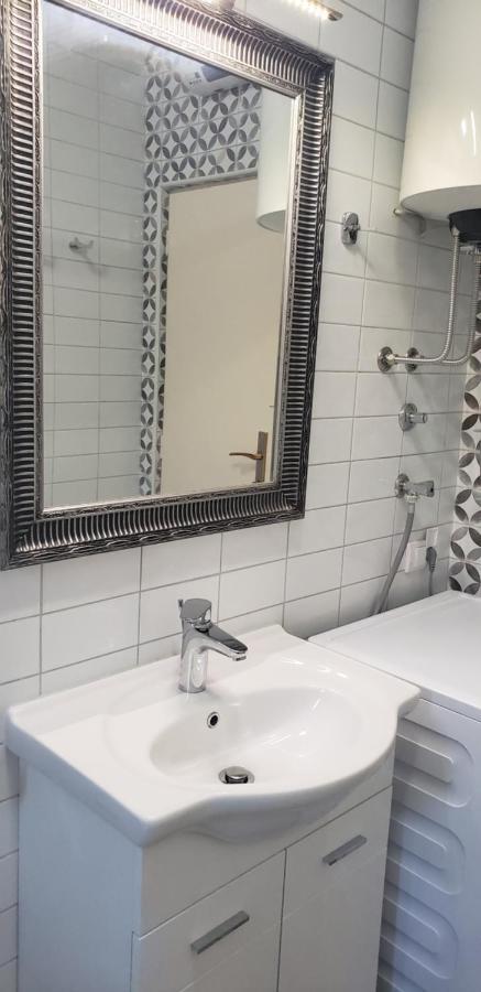 Holiday Home Nives Tivat Dış mekan fotoğraf